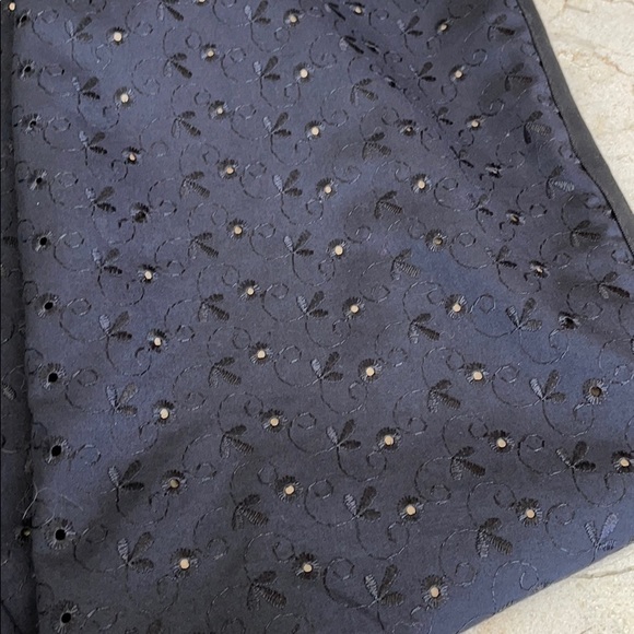 HYPE PIQUE BLACK LINED SLACKS - Picture 2 of 5